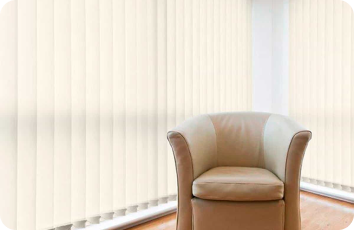 Imagen de nuestras cortinas de lamas verticales translúcidas fabricadas a medida