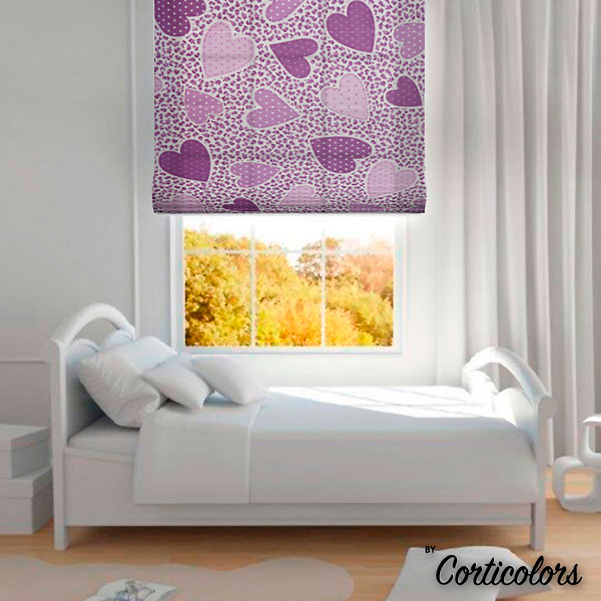 Estor paqueto infantil con estampado de corazones.
