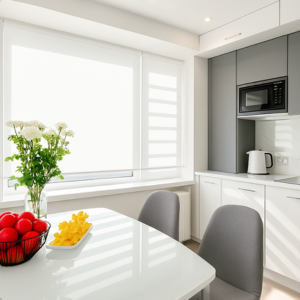 Tipos de estores según la estancia de la casa de Corticolors, mostrando opciones ideales para salón, dormitorio, cocina o baño y cómo elegir el tejido y estilo adecuado para cada espacio.